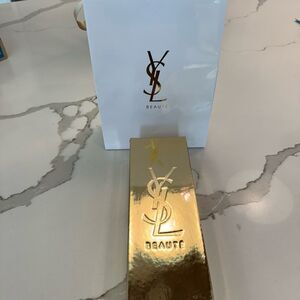 YSL Gold Beaute Highlighter makeup